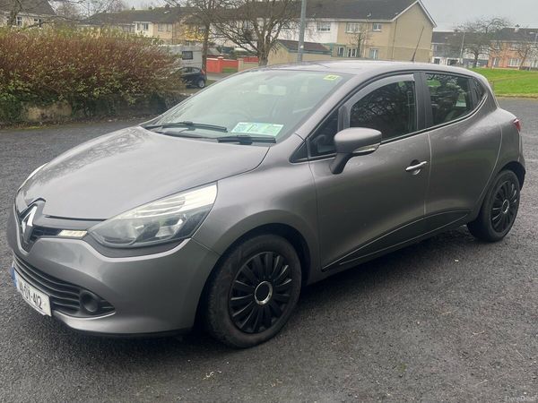 Renault Clio Hatchback, Diesel, 2014, Grey