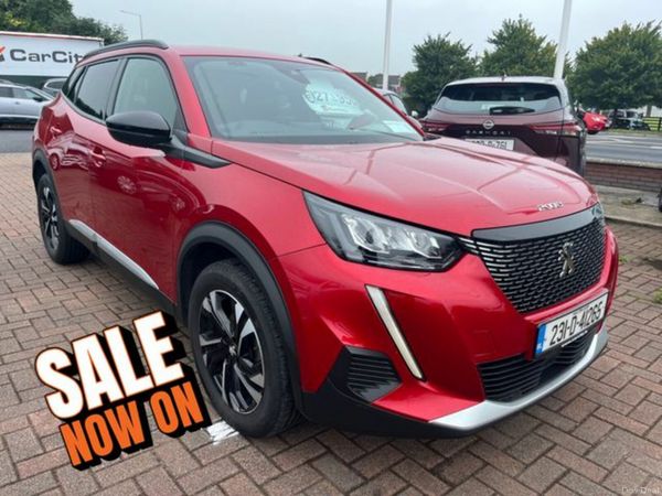 Peugeot 2008 MPV, Petrol, 2023, Red