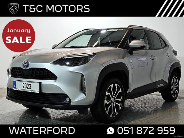 Toyota Yaris Cross SUV, Petrol Hybrid, 2023, Silver