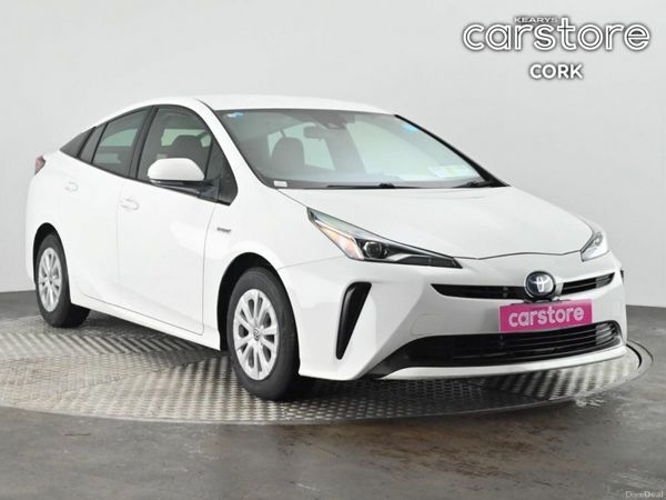 Toyota Prius Hatchback, Petrol Hybrid, 2019, White