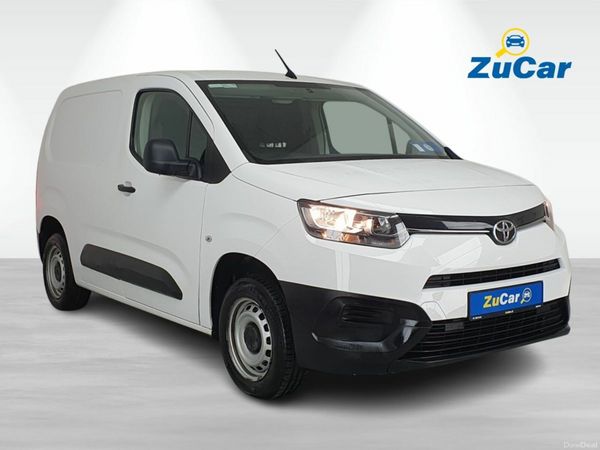 Toyota Proace MPV, Diesel, 2021, White