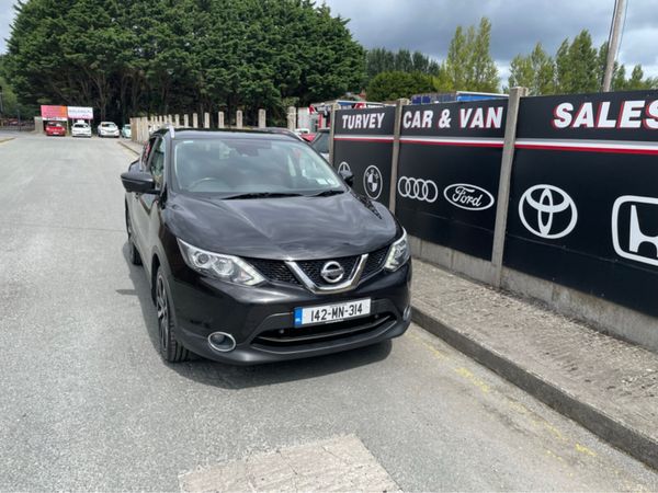 Nissan Qashqai MPV, Diesel, 2014, Black