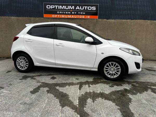 Mazda Demio Hatchback, Petrol, 2014, White