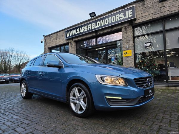 Volvo V60 Estate, Diesel Plug-in Hybrid, 2017, Blue
