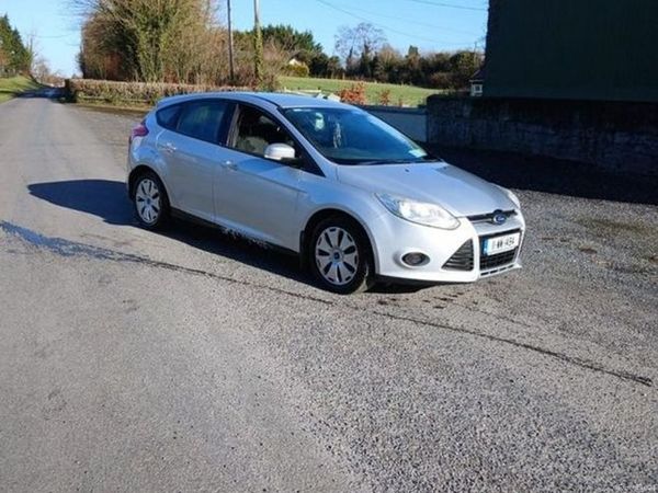 Ford Focus Hatchback, Diesel, 2011, Silver
