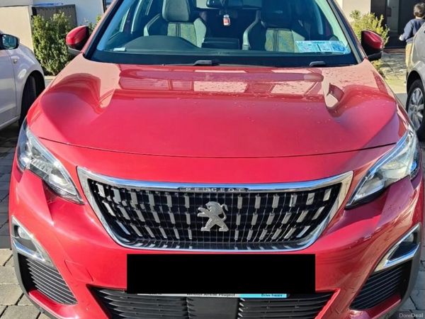 Peugeot 3008 MPV, Petrol, 2020, Red