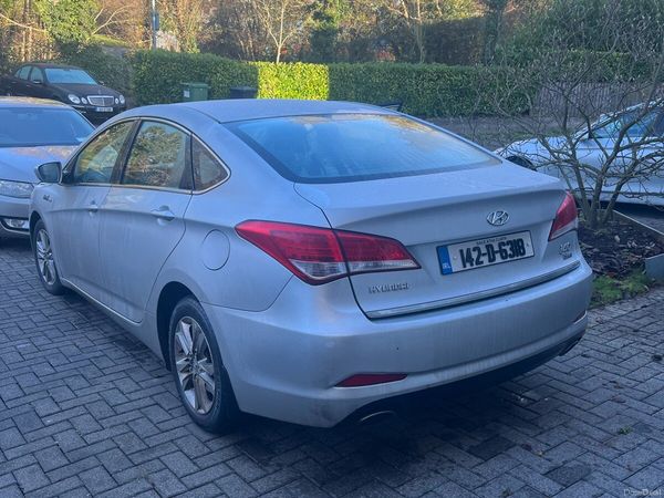 Hyundai i40 Saloon, Diesel, 2014, Silver