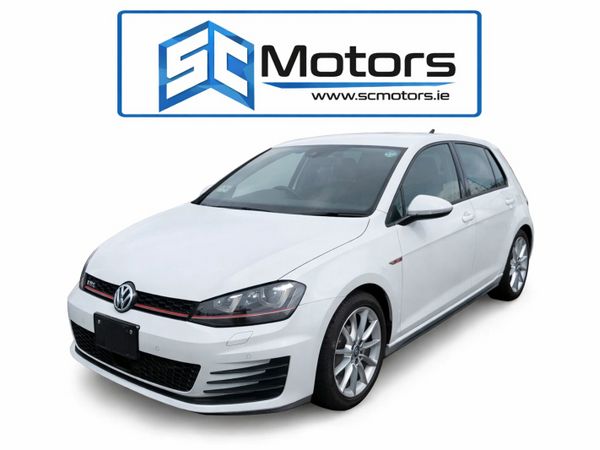Volkswagen Golf Hatchback, Petrol, 2015, White