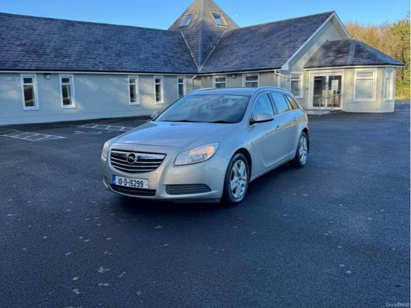 Opel Insignia Estate, Diesel, 2010, Yellow