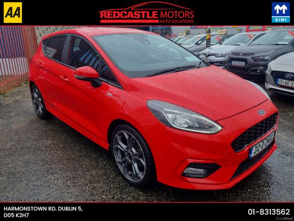 Ford Fiesta Hatchback, Petrol, 2021, Red