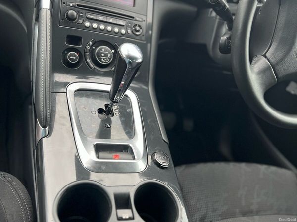 Peugeot 3008 MPV, Diesel, 2010, Grey