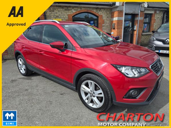 SEAT Arona Hatchback, Petrol, 2019, Red