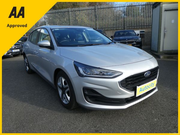 Ford Focus Hatchback, Diesel, 2022, Silver