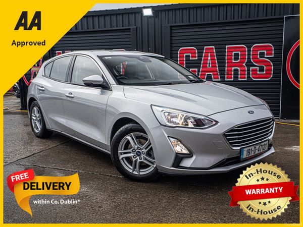 Ford Focus Hatchback, Petrol, 2019, Grey