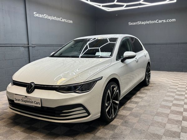 Volkswagen Golf Estate, Diesel, 2023, White