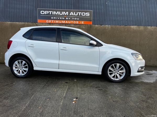 Volkswagen Polo Hatchback, Petrol, 2017, White