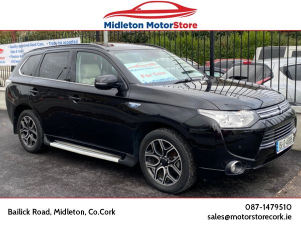 Mitsubishi Outlander Estate, Petrol Hybrid, 2015, Black