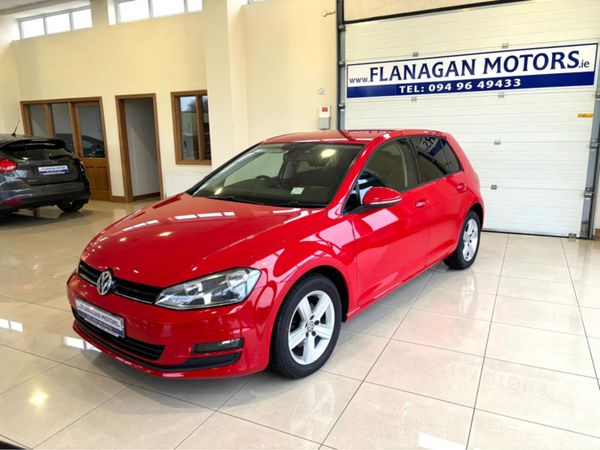 Volkswagen Golf Hatchback, Diesel, 2014, Red