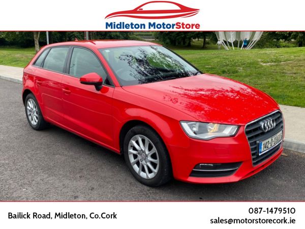 Audi A3 Hatchback, Diesel, 2014, Red
