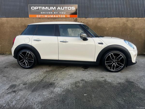 Mini Cooper Hatchback, Petrol, 2015, White