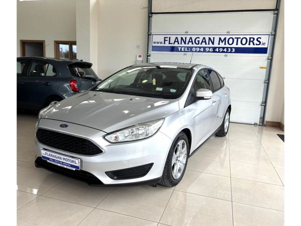 Ford Focus Hatchback, Diesel, 2015, Silver