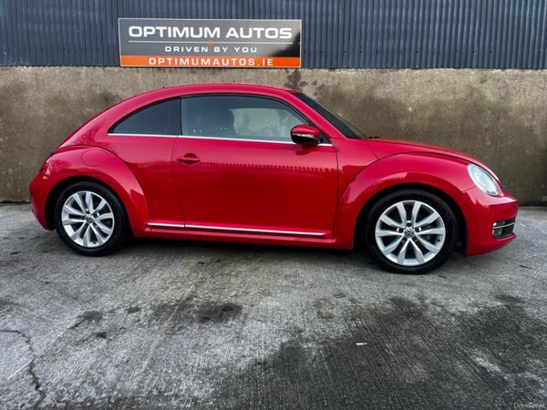 Volkswagen Beetle Coupe, Petrol, 2012, Red