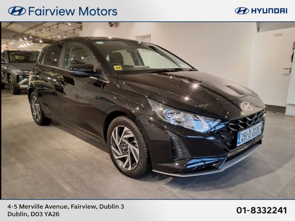 Hyundai i20 Hatchback, Petrol, 2025, Black