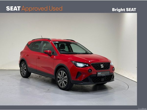 SEAT Arona Hatchback, Petrol, 2022, Red