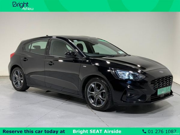 Ford Focus Hatchback, Petrol, 2020, Black