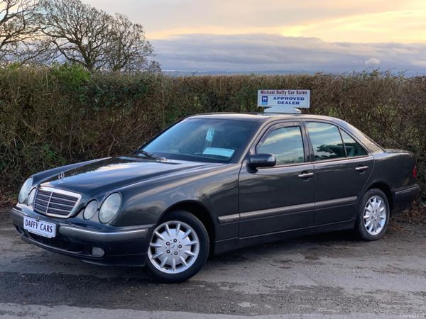 Mercedes-Benz E-Class Saloon, Petrol, 2000, Grey