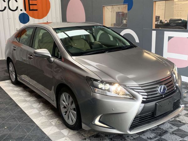 Lexus HS Saloon, Petrol Hybrid, 2015, Silver