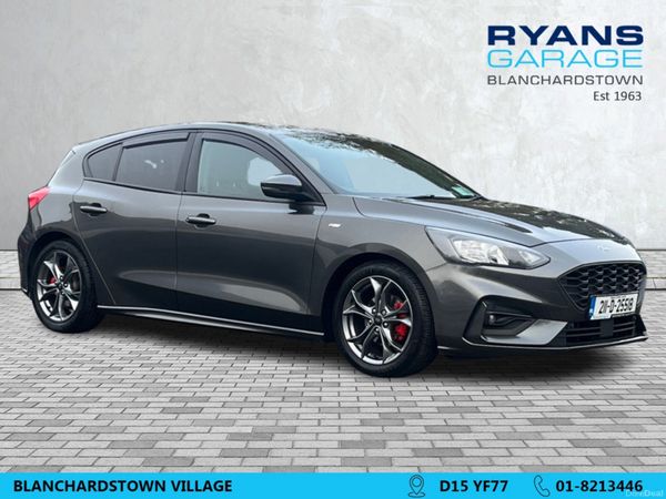 Ford Focus Hatchback, Petrol, 2021, Grey