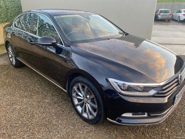 Volkswagen Passat Saloon, Diesel, 2019, Black