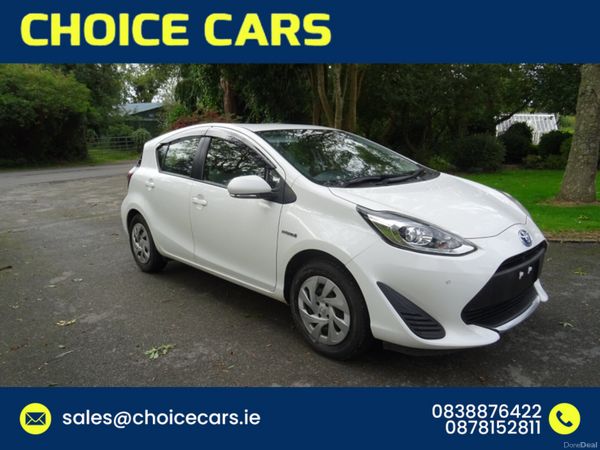 Toyota Aqua Hatchback, Petrol Hybrid, 2019, White