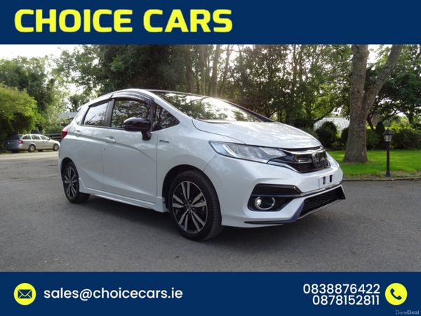 Honda Fit Hatchback, Petrol Hybrid, 2019, White