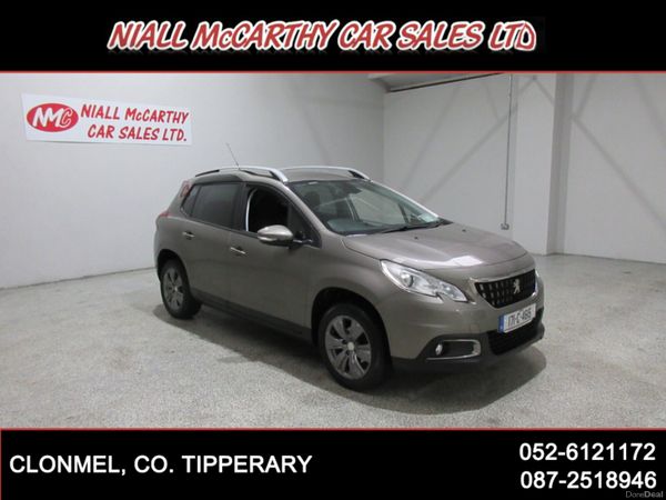 Peugeot 2008 Hatchback, Petrol, 2017, Beige