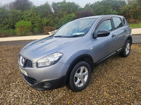 Nissan Qashqai Hatchback, Diesel, 2011, Blue