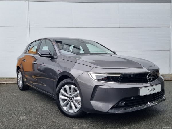Opel Astra Hatchback, Petrol, 2026, Grey