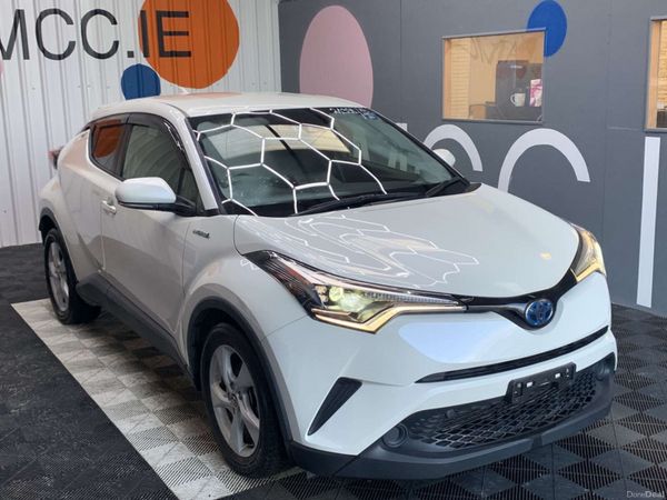 Toyota C-HR SUV, Petrol Hybrid, 2019, White