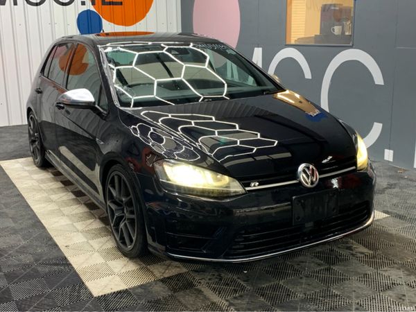 Volkswagen Golf Hatchback, Petrol, 2015, Black