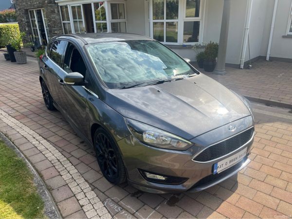 Ford Focus Hatchback, Diesel, 2016, Grey