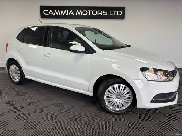 Volkswagen Polo Hatchback, Petrol, 2016, White