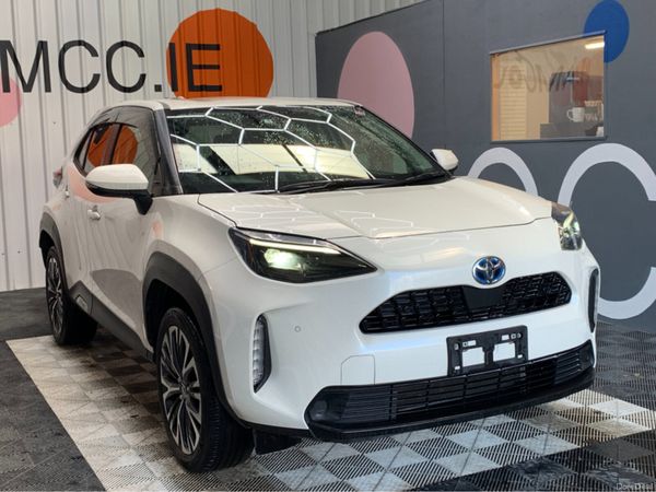 Toyota Yaris Cross SUV, Petrol Hybrid, 2021, White