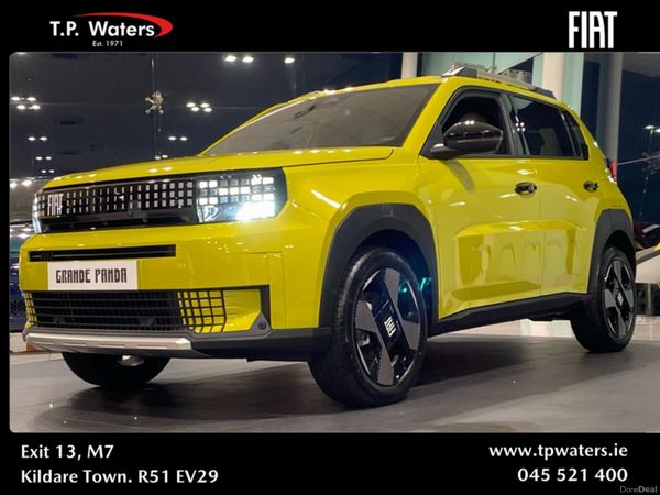 Fiat Grande Panda Hatchback, Petrol Hybrid, 2026, Yellow