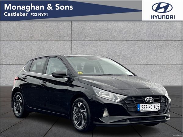 Hyundai i20 Hatchback, Petrol, 2023, Black