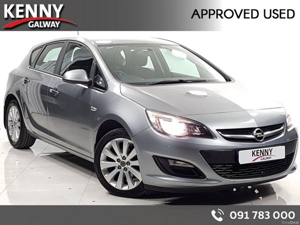 Vauxhall Astra Hatchback, Petrol, 2014, Silver