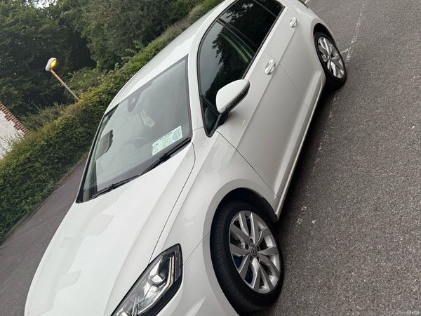 Volkswagen Golf Hatchback, Petrol, 2018, White
