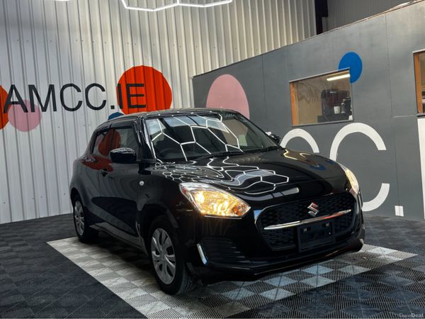 Suzuki Swift Hatchback, Petrol, 2022, Black