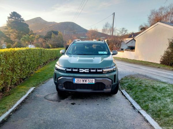 Dacia Duster SUV, Petrol Hybrid, 2025, Grey