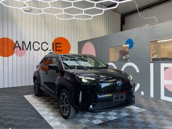 Toyota Yaris Cross SUV, Petrol Hybrid, 2021, Black